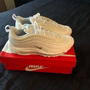 White and Grey airmax 97’s